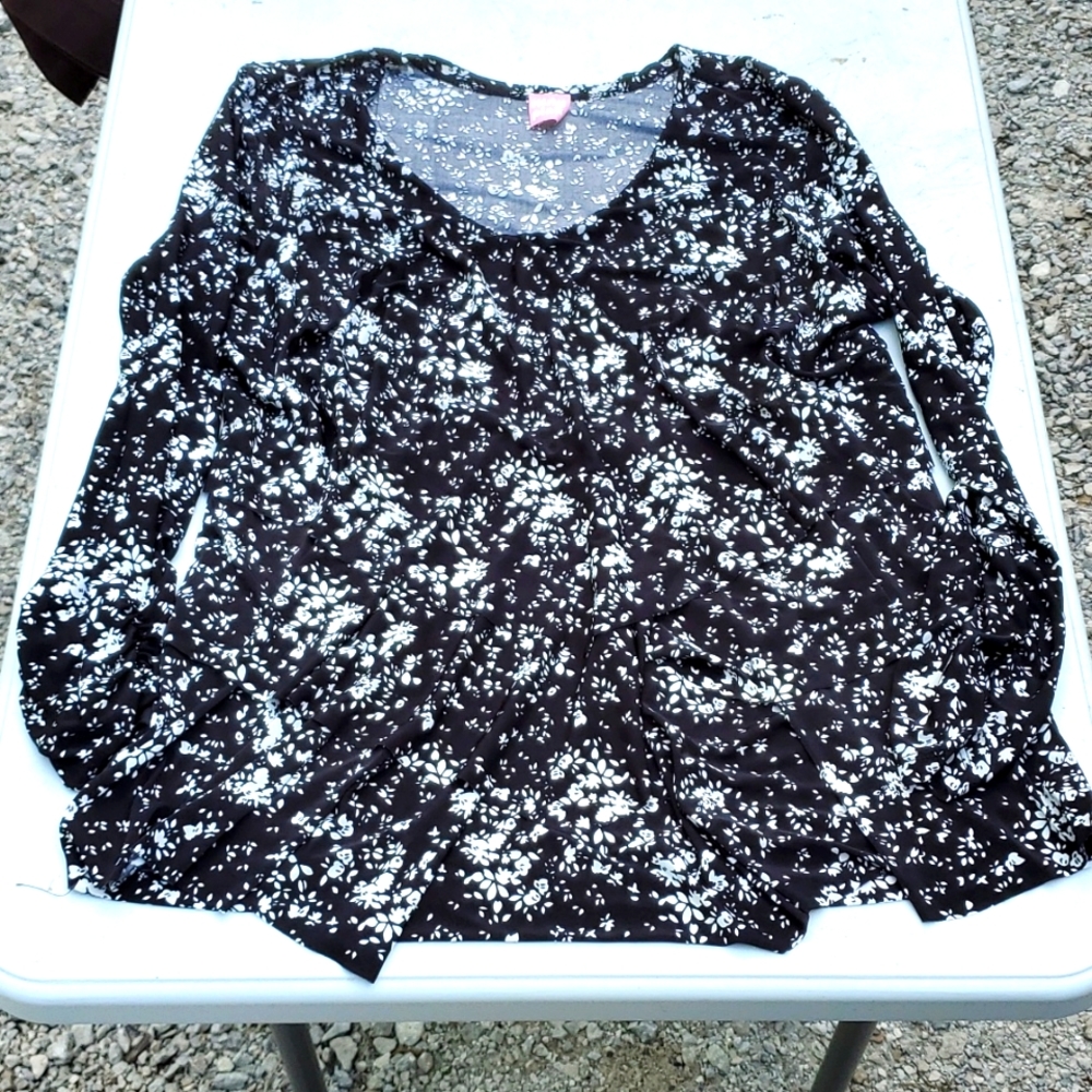 Flirty Pink Black & White Layered Soft Stretchy Long Sleeved Top 2X